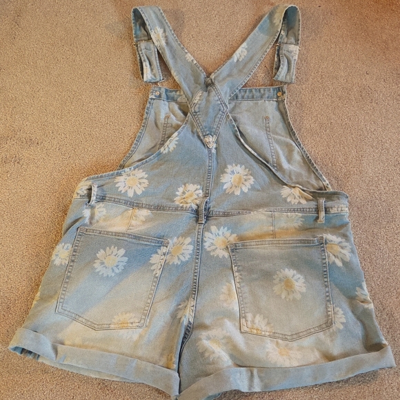 CUTE COVERALLS - Picture 3 of 4